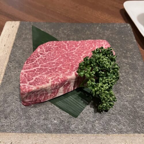 府中ガールズバー レジェンド くるみの牛肉