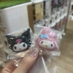府中ガールズバー レジェンド くるみがガチャガチャで当てたミニお面