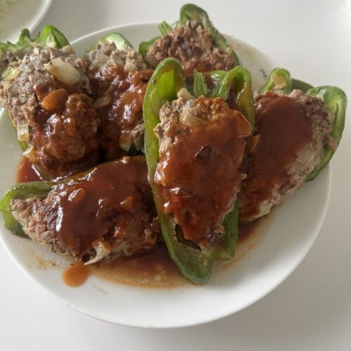 府中ガールズバー レジェンド くるみが作ったピーマンの肉詰め