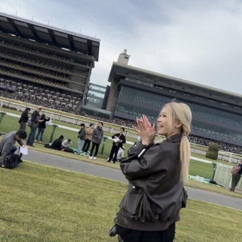 府中ガールズバー レジェンド 競馬場でのすうの写真